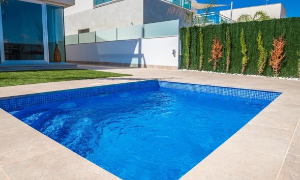 Obra nueva - Villa - Los Alcazares - Los Alcázares