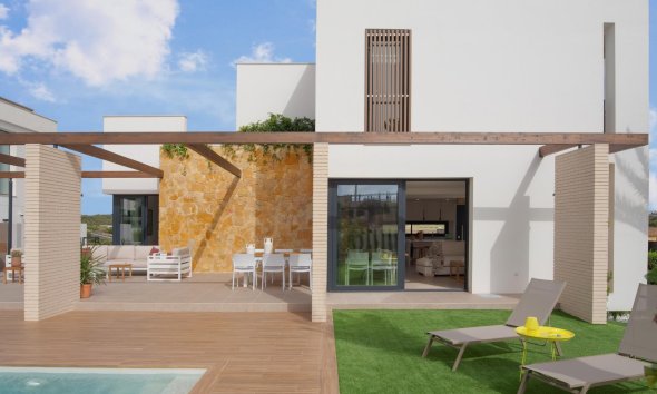 Obra nueva - Villa / Casa - Orihuela Costa