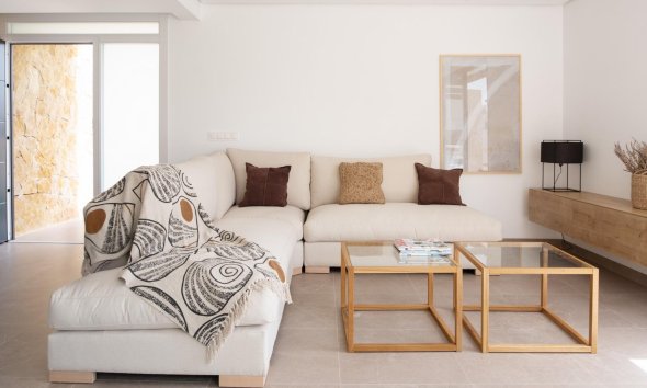 Obra nueva - Villa / Casa - Orihuela Costa