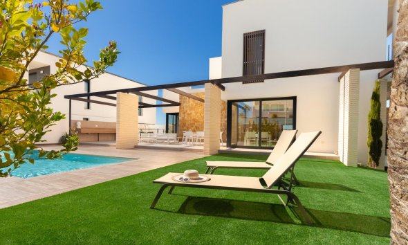 Obra nueva - Villa / Casa - Orihuela Costa