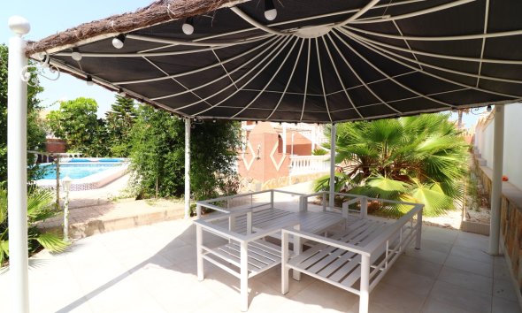 Reventa - Villa - Ciudad Quesada - La Fiesta