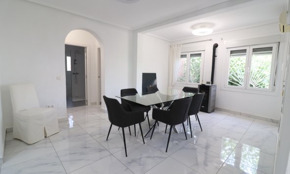 Reventa - Villa - Ciudad Quesada - La Fiesta