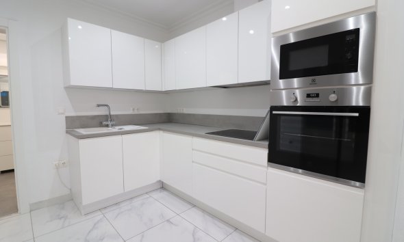 Reventa - Villa - Ciudad Quesada - La Fiesta