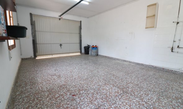 Reventa - Villa - Ciudad Quesada - La Fiesta
