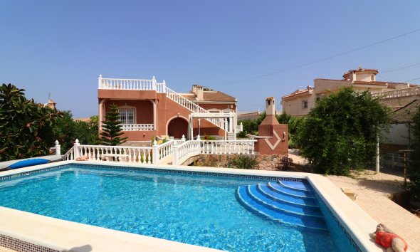 Reventa - Villa - Ciudad Quesada - La Fiesta