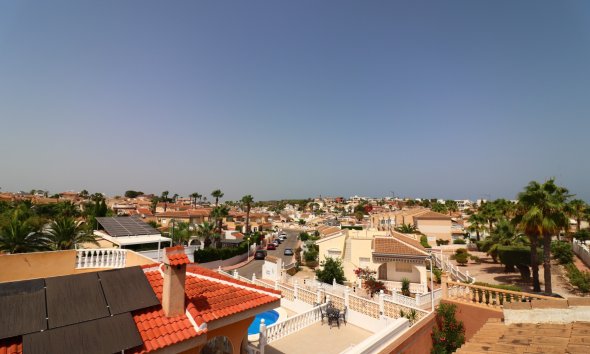 Reventa - Villa - Ciudad Quesada - La Fiesta