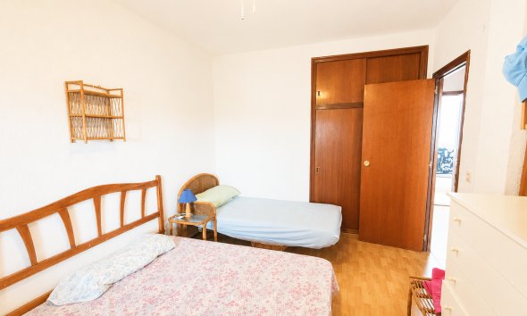 Resale - Apartment - Orihuela Costa - La Zenia