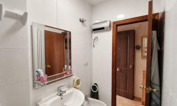 Resale - Apartment - Orihuela Costa - La Zenia