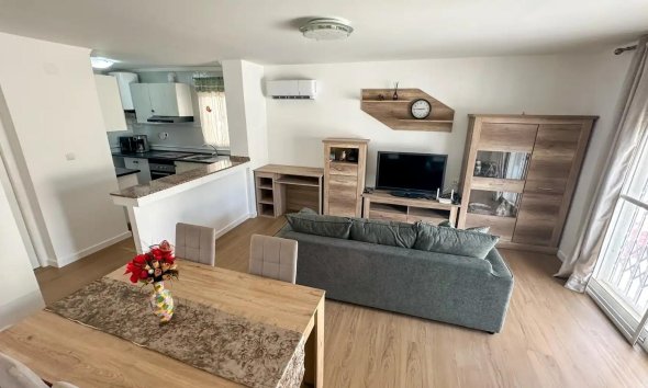 Reventa - Villa - San Miguel de Salinas - El Galán