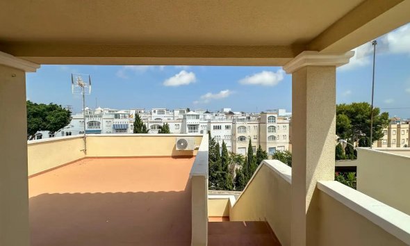 Reventa - Villa - San Miguel de Salinas - El Galán