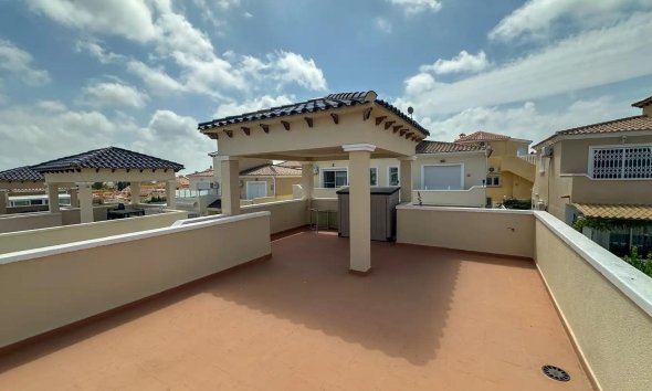 Reventa - Villa - San Miguel de Salinas - El Galán