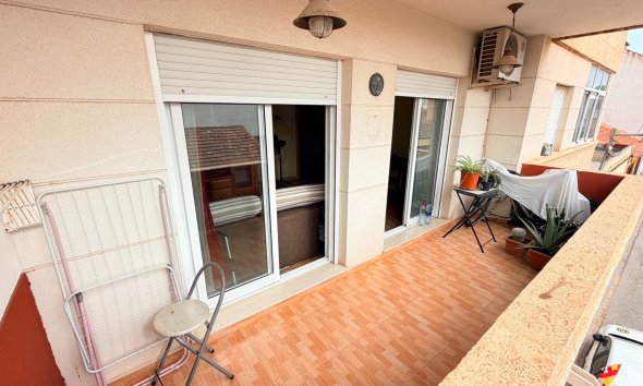 Reventa - Apartamento - Los Montesinos