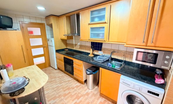 Reventa - Apartamento - Los Montesinos