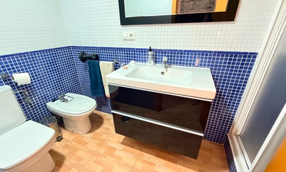 Reventa - Apartamento - Los Montesinos