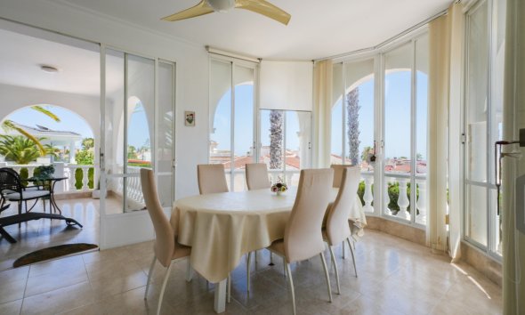 Resale - Townhouse / Terraced House - Ciudad Quesada