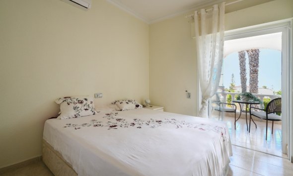 Resale - Townhouse / Terraced House - Ciudad Quesada