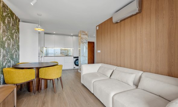 Resale - Apartment - Torrevieja - Punta Prima