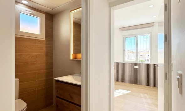 Resale - Apartment - Orihuela Costa - Playa Flamenca