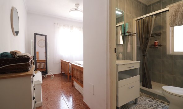 Resale - Villa - Benijofar