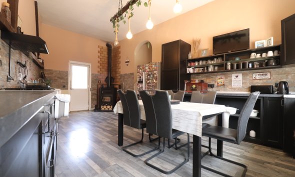 Resale - Villa - Benijofar