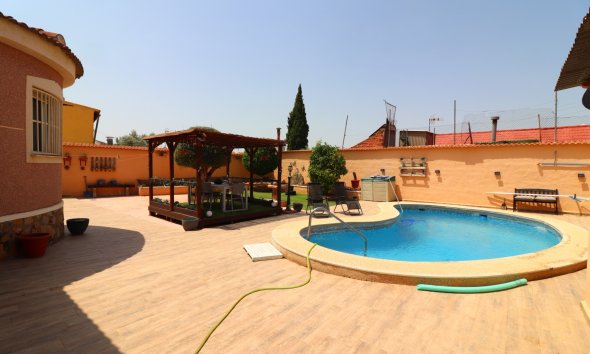 Resale - Villa - Benijofar