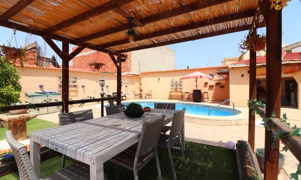 Resale - Villa - Benijofar