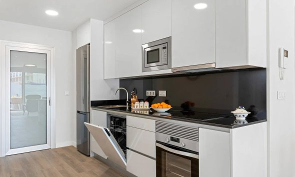 Resale - Apartment - Orihuela Costa
