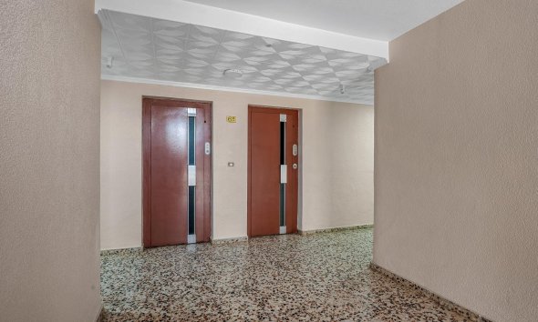 Resale - Apartment - Torrevieja - Punta Prima
