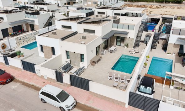Reventa - Villa - Daya Nueva - Pueblo
