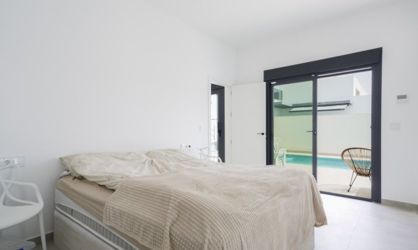 Reventa - Villa - Daya Nueva - Pueblo