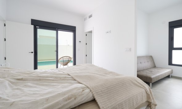 Reventa - Villa - Daya Nueva - Pueblo