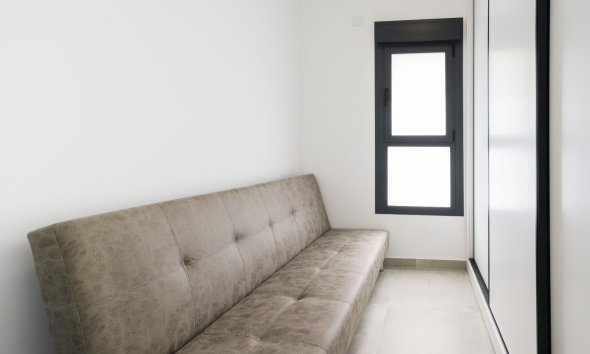 Reventa - Villa - Daya Nueva - Pueblo
