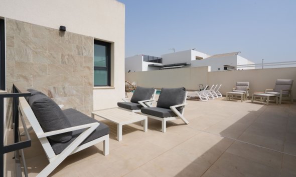 Reventa - Villa - Daya Nueva - Pueblo