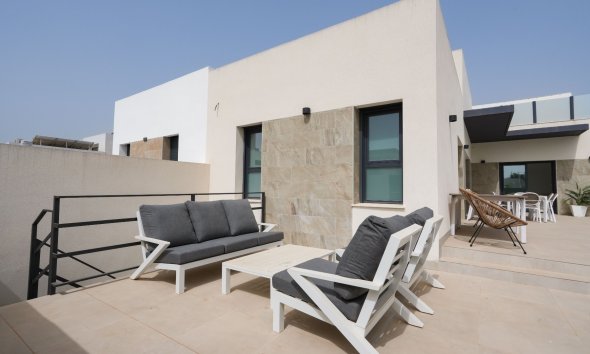 Reventa - Villa - Daya Nueva - Pueblo
