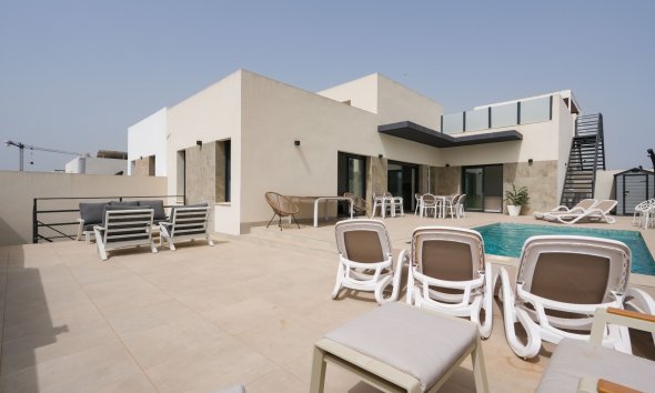 Reventa - Villa - Daya Nueva - Pueblo