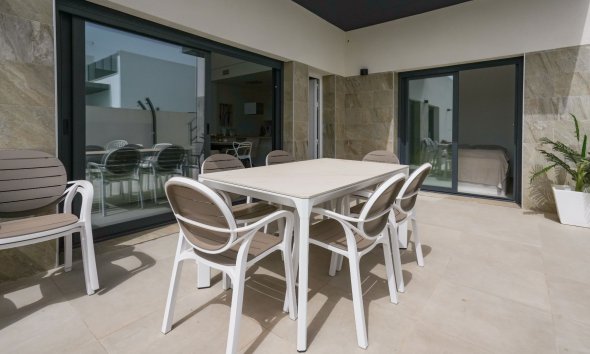 Reventa - Villa - Daya Nueva - Pueblo