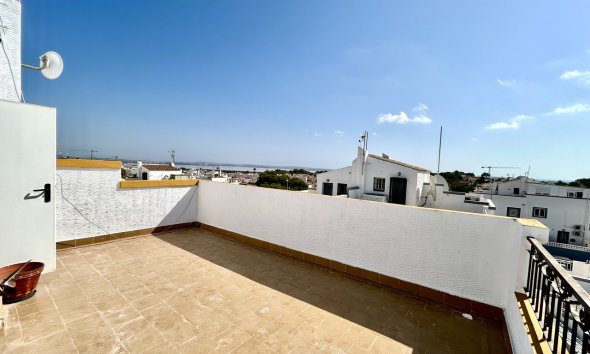 Resale - Terraced house / Townhouse - Torrevieja - Los Altos