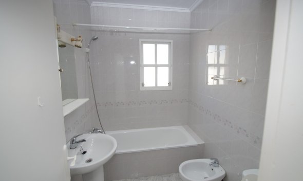 Resale - Bungalow - Orihuela Costa - Playa Flamenca