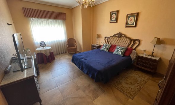 Resale - Villa - San Miguel de Salinas - pueblo