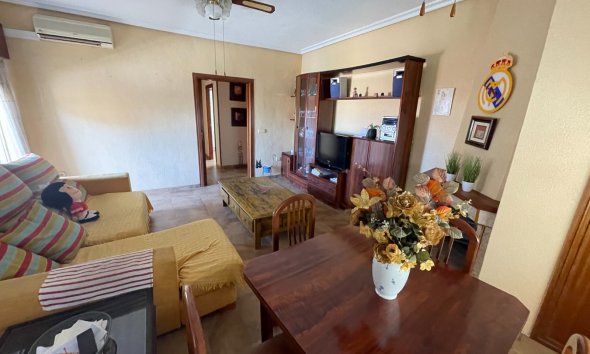 Resale - Villa - San Miguel de Salinas - pueblo