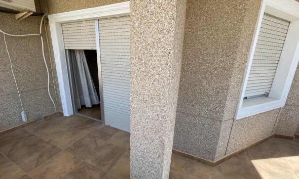Resale - Villa - San Miguel de Salinas - pueblo