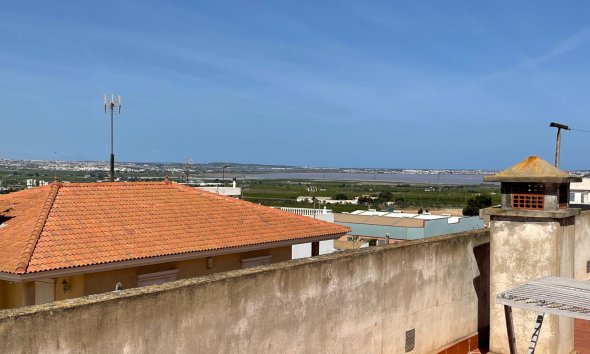 Resale - Villa - San Miguel de Salinas - pueblo