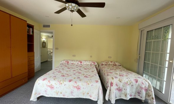 Resale - Villa - Orihuela Costa - Cabo Roig