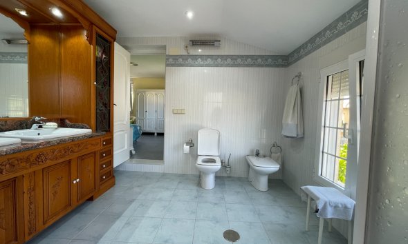 Resale - Villa - Orihuela Costa - Cabo Roig