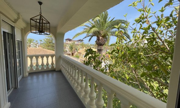 Resale - Villa - Orihuela Costa - Cabo Roig