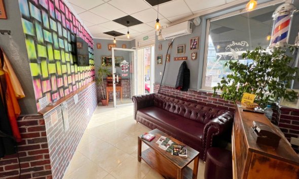 Reventa - Local Comercial - Guardamar del Segura
