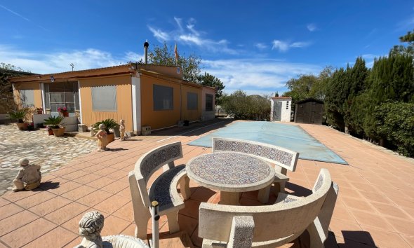 Resale - Villa - Guardamar del Segura - Valencian Community