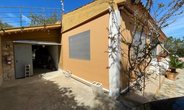 Resale - Villa - Guardamar del Segura - Valencian Community