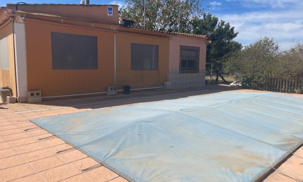 Resale - Villa - Guardamar del Segura - Valencian Community