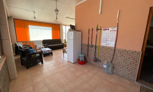 Resale - Villa - Guardamar del Segura - Valencian Community